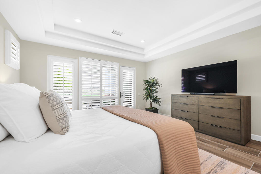 58400 Aracena Property Photo 17