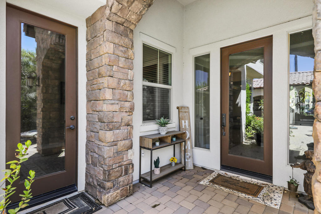 50640 Mandarina Property Photo 7