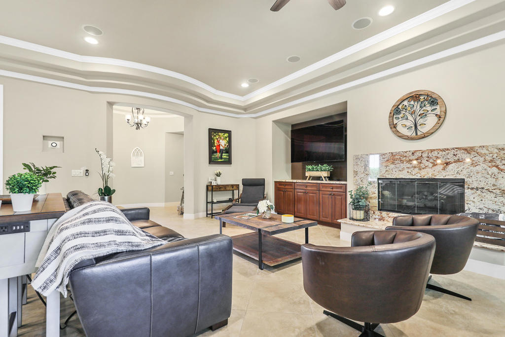 50640 Mandarina Property Photo 10