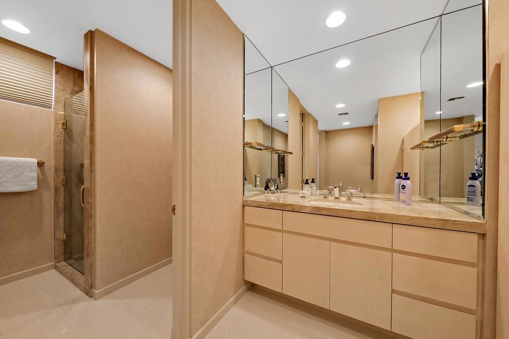73115 Crosby Lane Property Photo 35