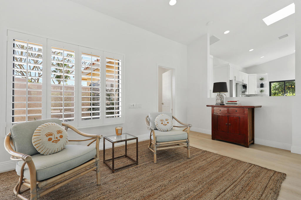48721 Santa Ursula Street Property Photo 8