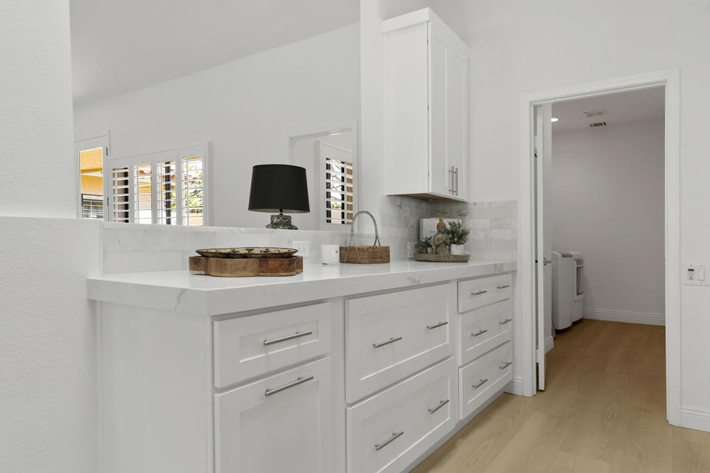 48721 Santa Ursula Street Property Photo 11