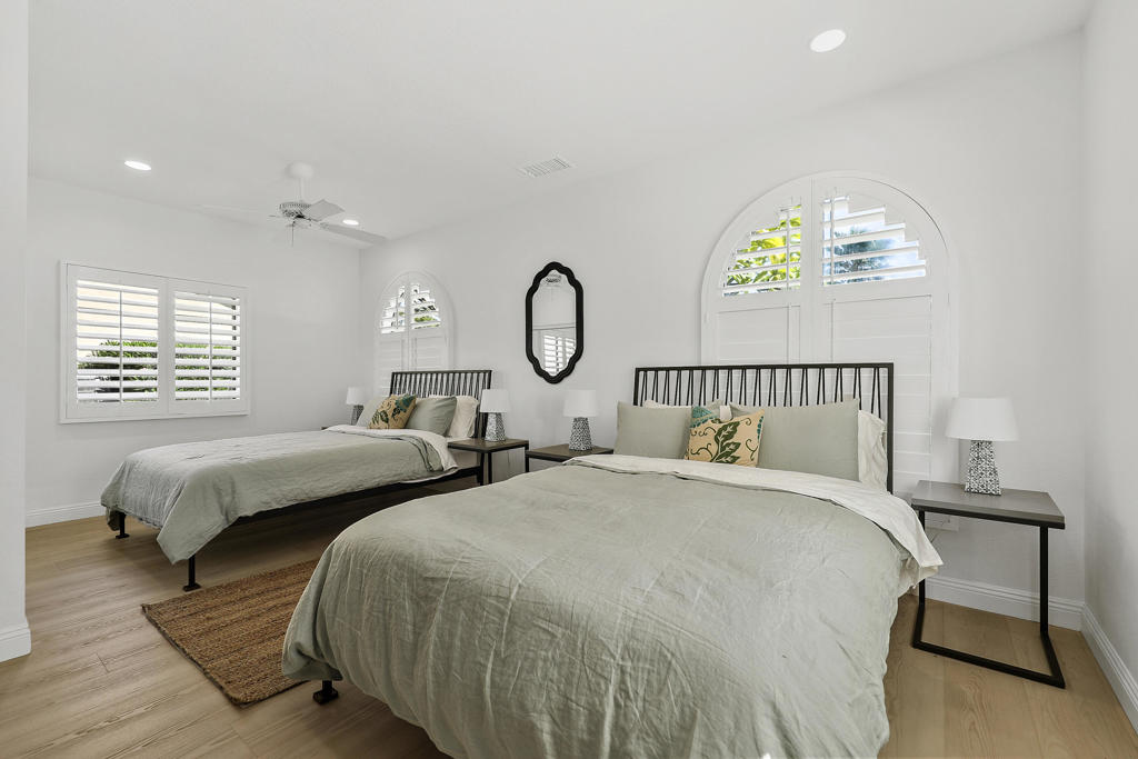 48721 Santa Ursula Street Property Photo 15