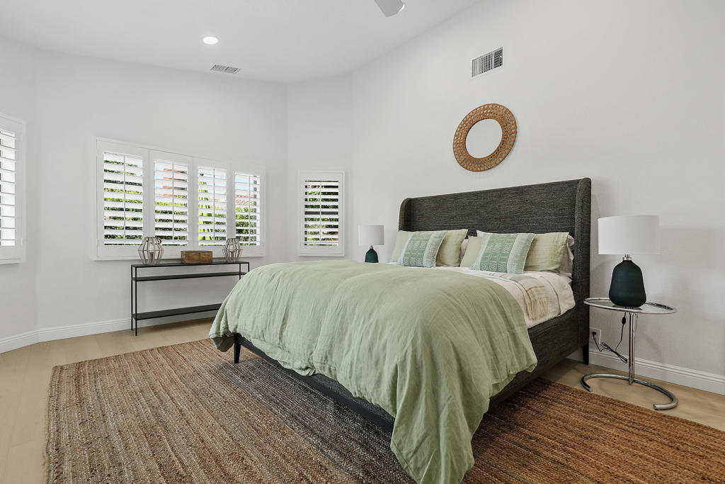 48721 Santa Ursula Street Property Photo 19