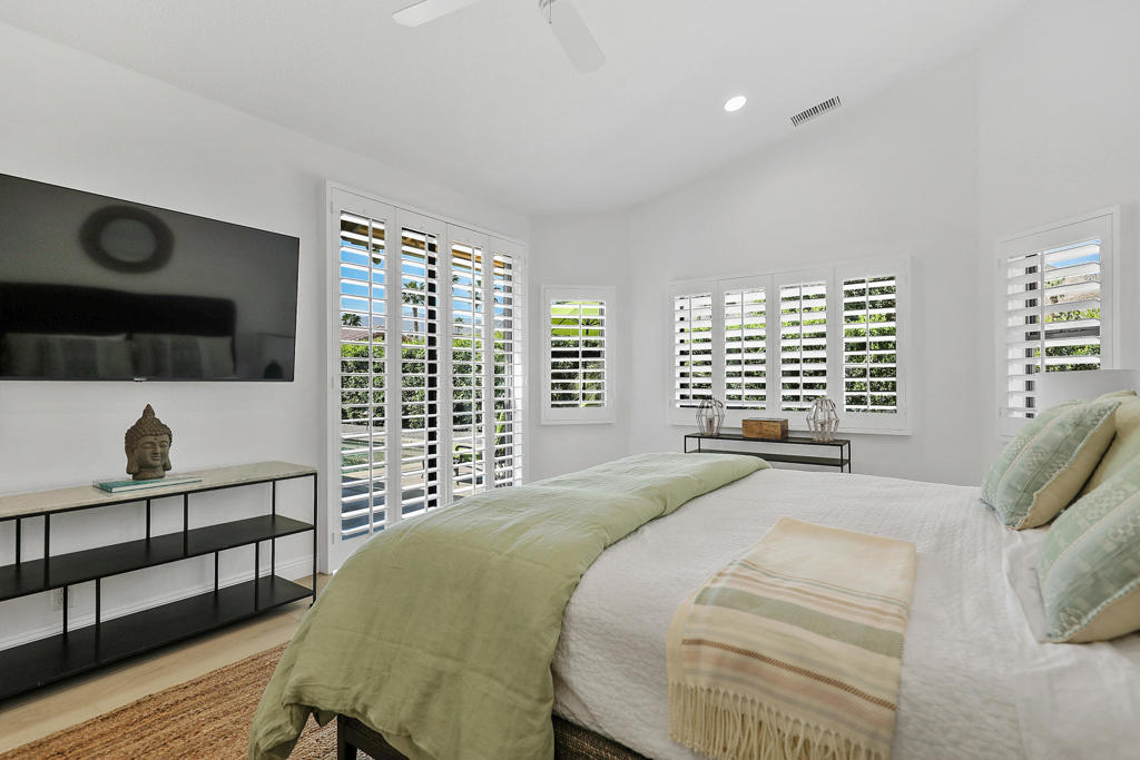 48721 Santa Ursula Street Property Photo 20