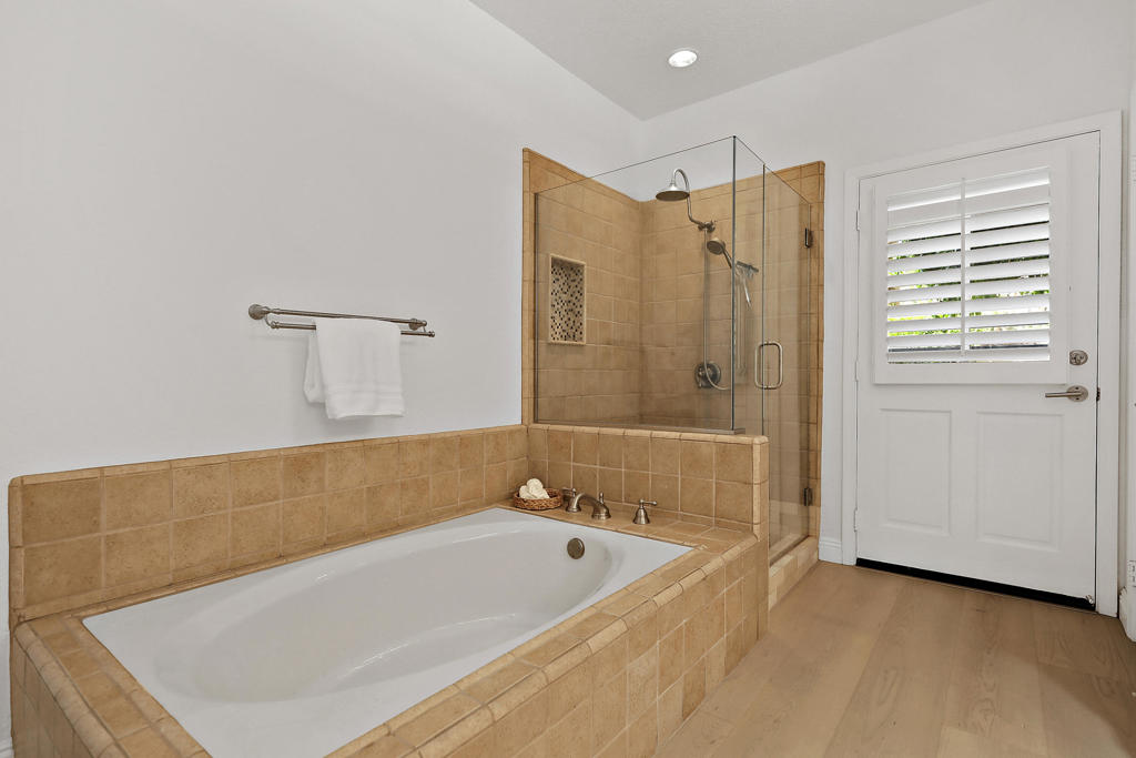 48721 Santa Ursula Street Property Photo 22
