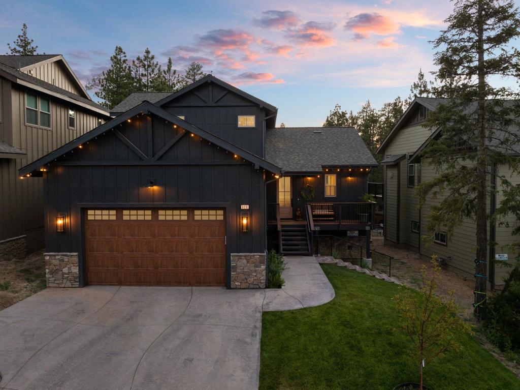 826 Pine Meadow Court Property Photo 3