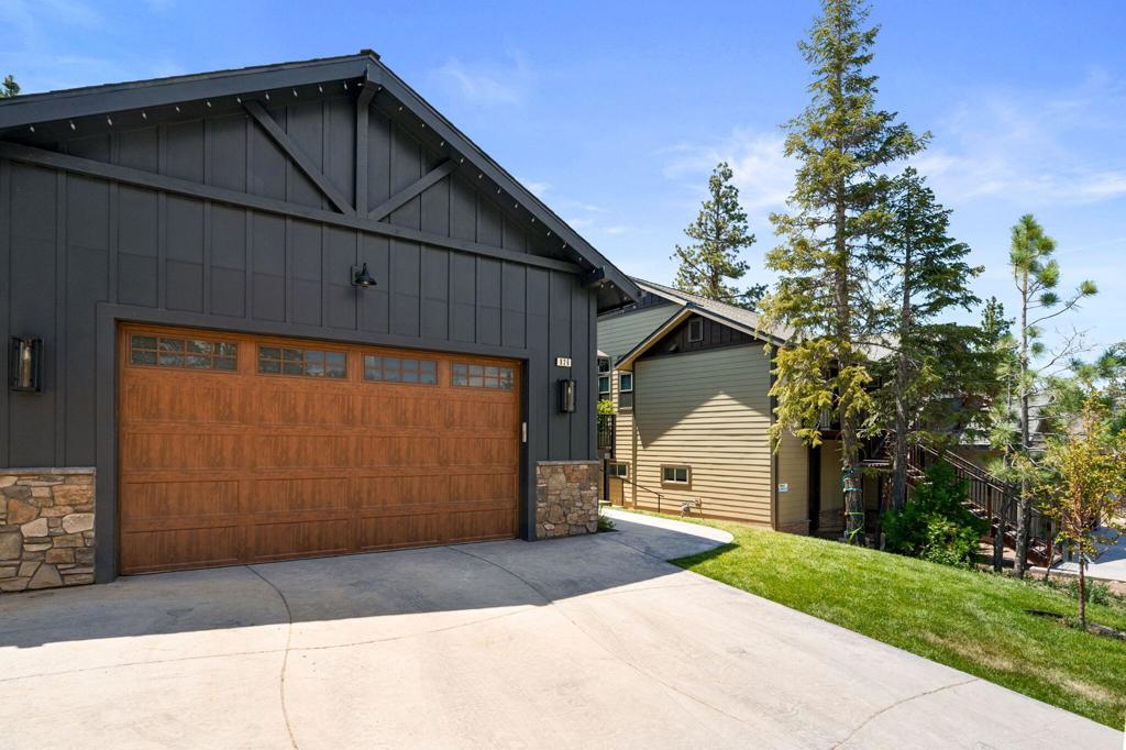 826 Pine Meadow Court Property Photo 6