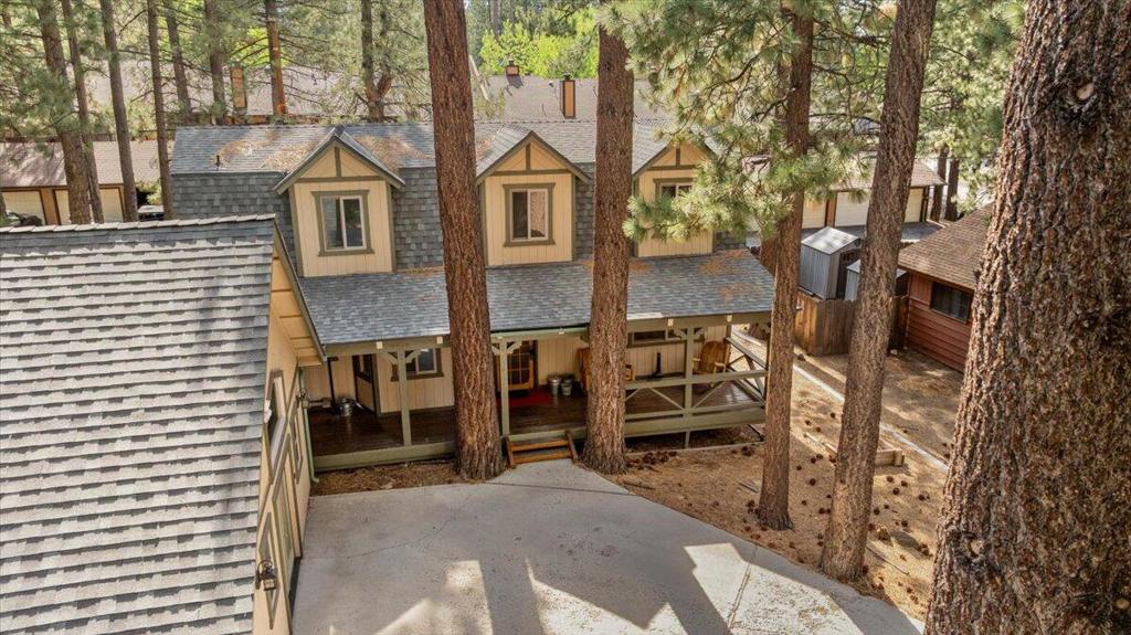 572 Ponderosa Drive Property Photo 4