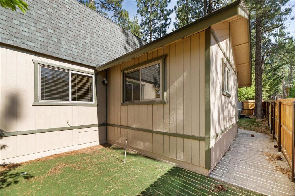 572 Ponderosa Drive Property Photo 42
