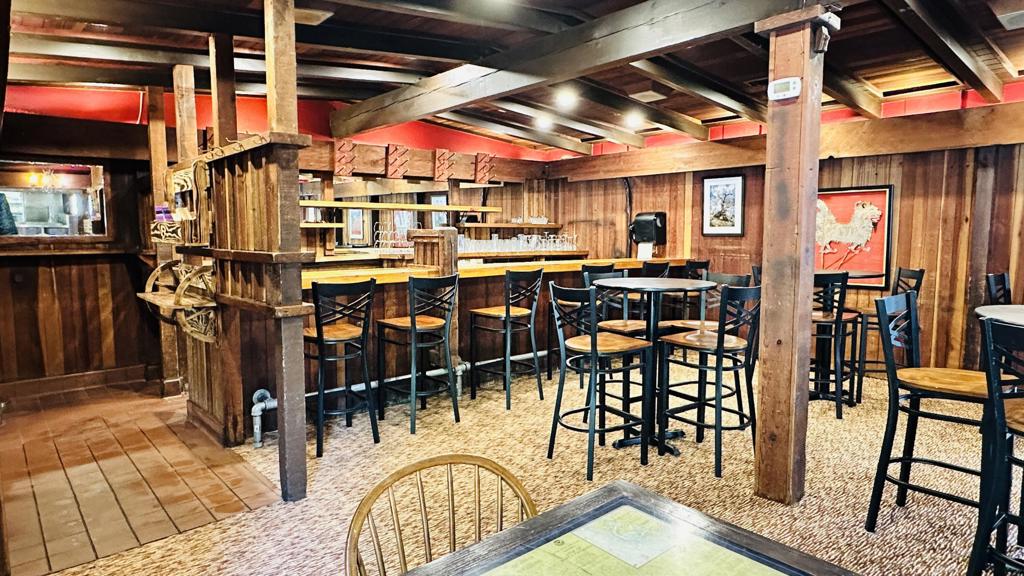 54905 North Circle Drive Property Photo 8