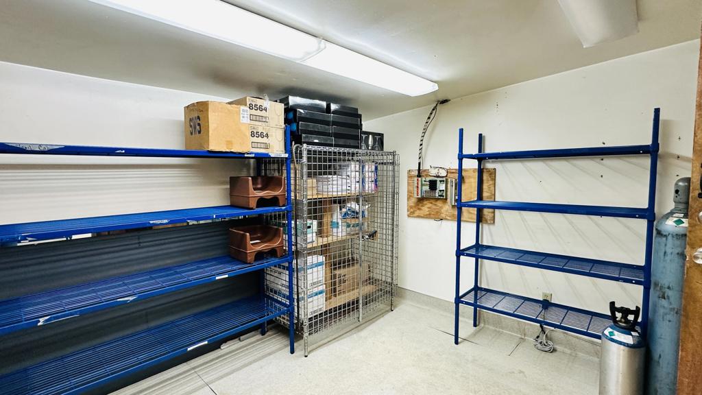 54905 North Circle Drive Property Photo 14