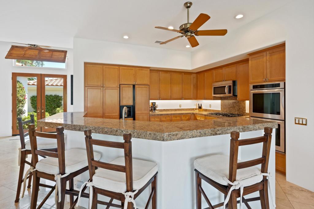 57461 Spanish Hills Lane Property Photo 13