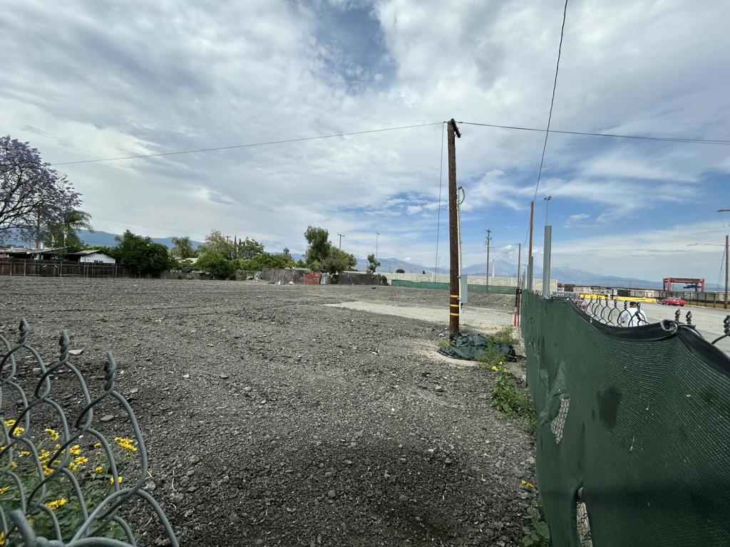 1527 4th Street Property Photo 5