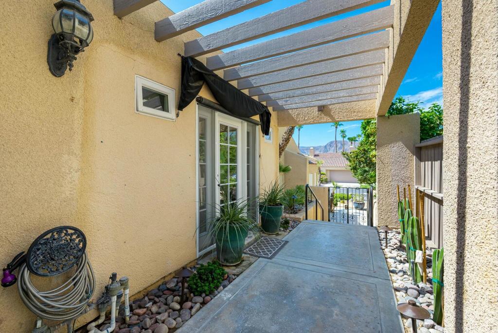 38 Mission Court Property Photo 20