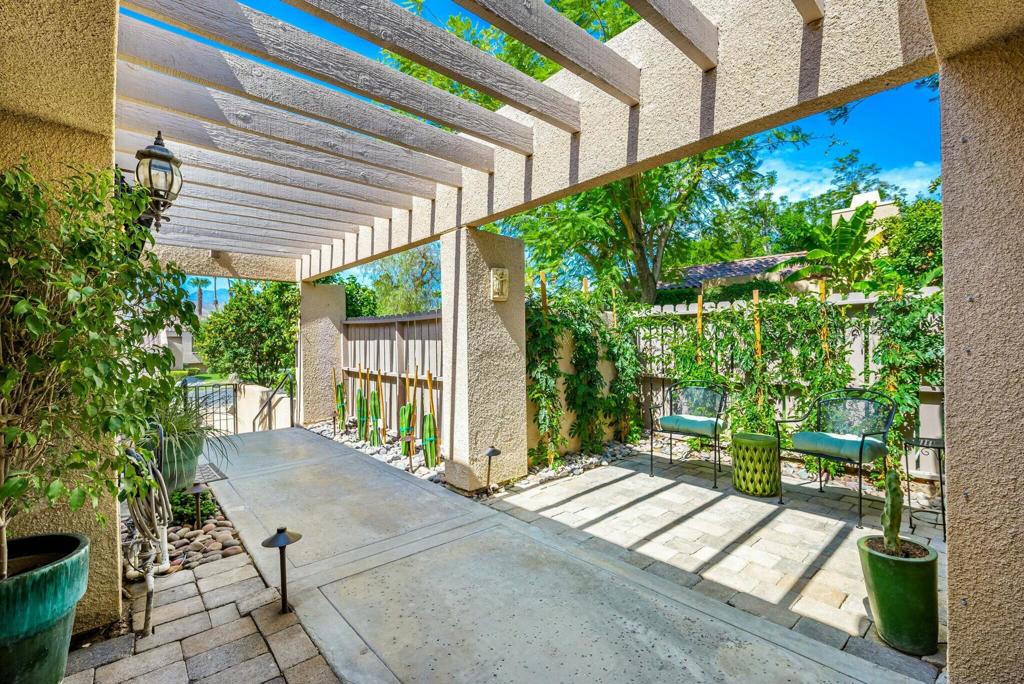 38 Mission Court Property Photo 21