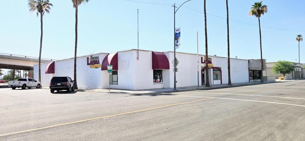 45212 Fargo Street Property Photo 1