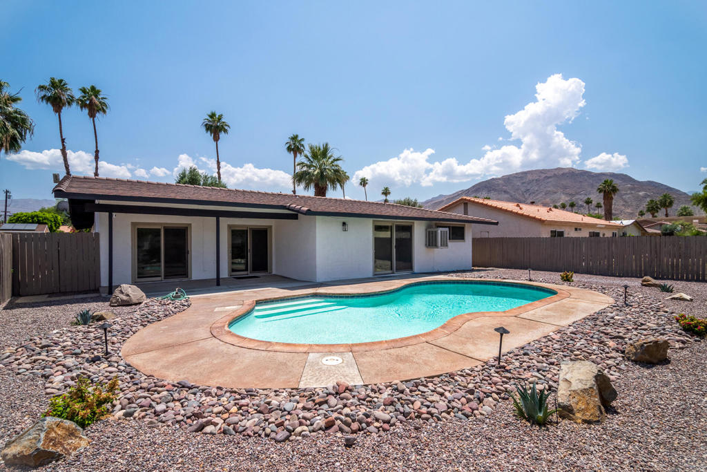73100 Santa Rosa Way Way Property Photo 1