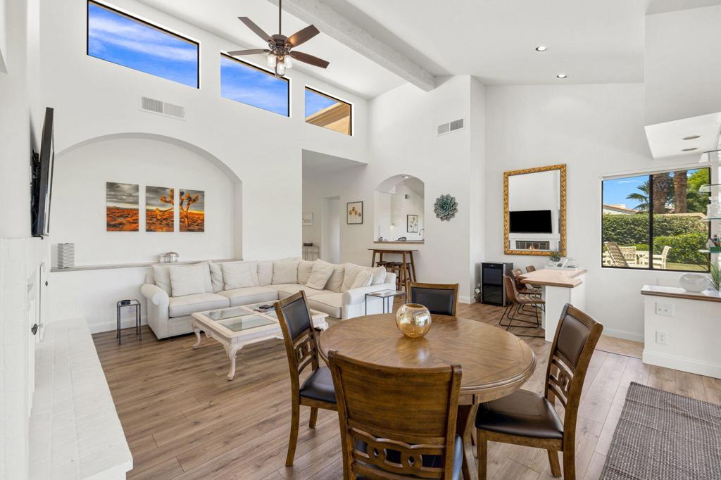 54612 Inverness Way Property Photo 7