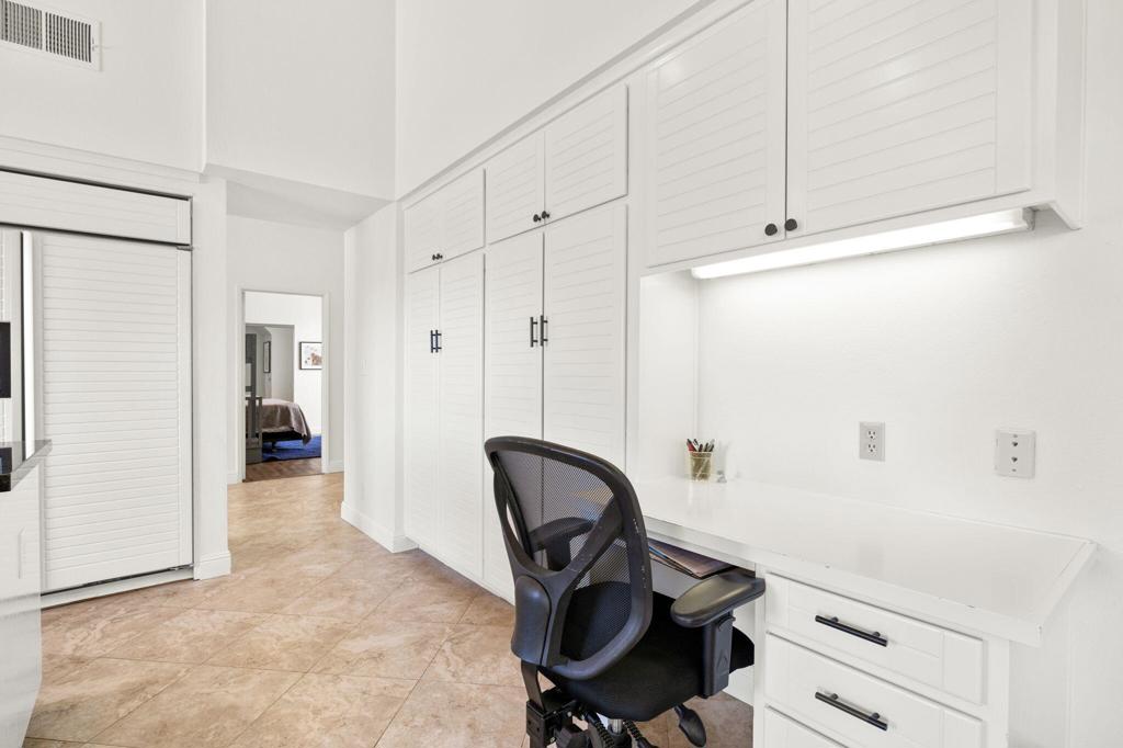 54612 Inverness Way Property Photo 18