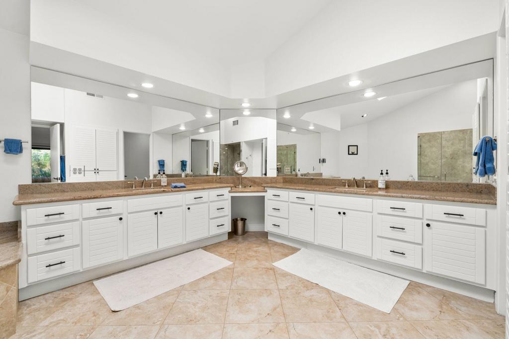54612 Inverness Way Property Photo 22
