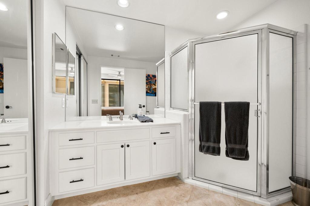 54612 Inverness Way Property Photo 27