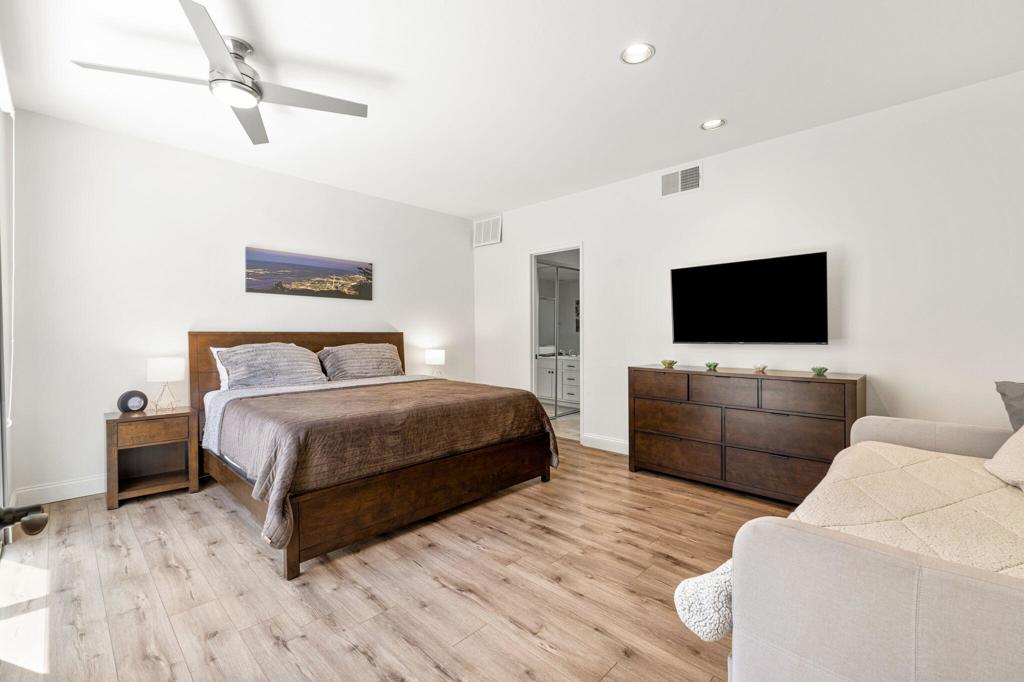 54612 Inverness Way Property Photo 29
