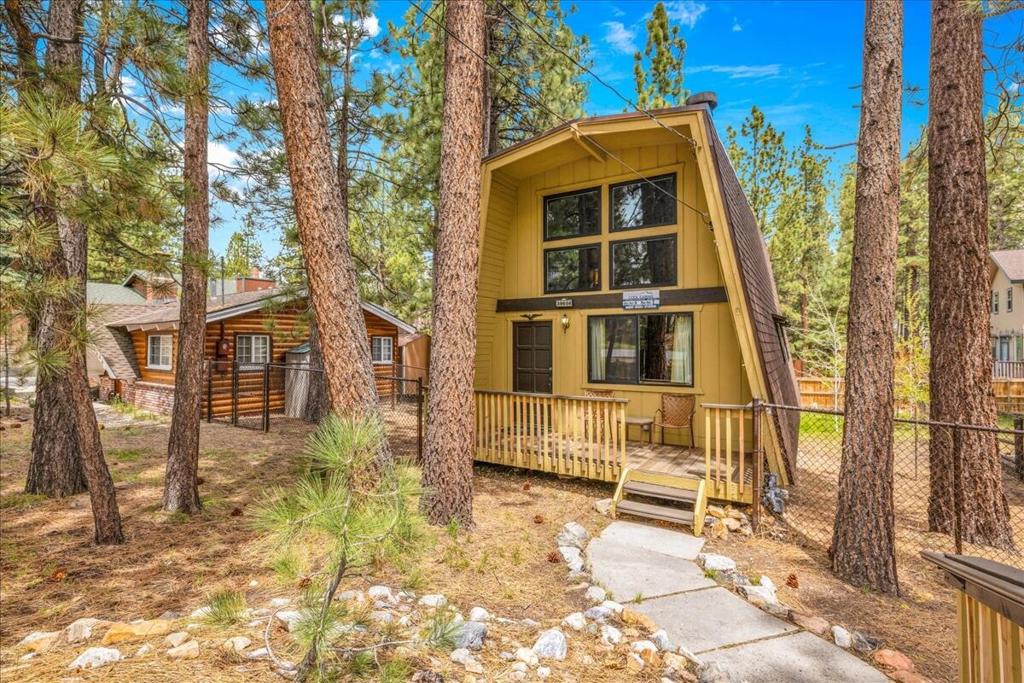 39656 Forest Road Property Photo 1