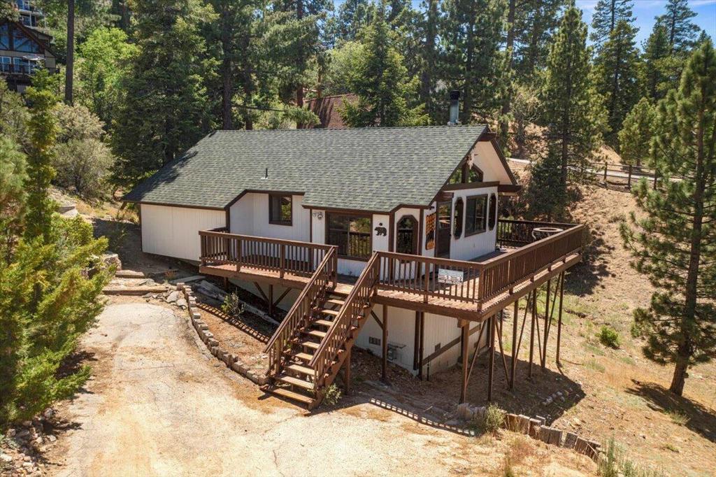 819 Cameron Drive Property Photo 1