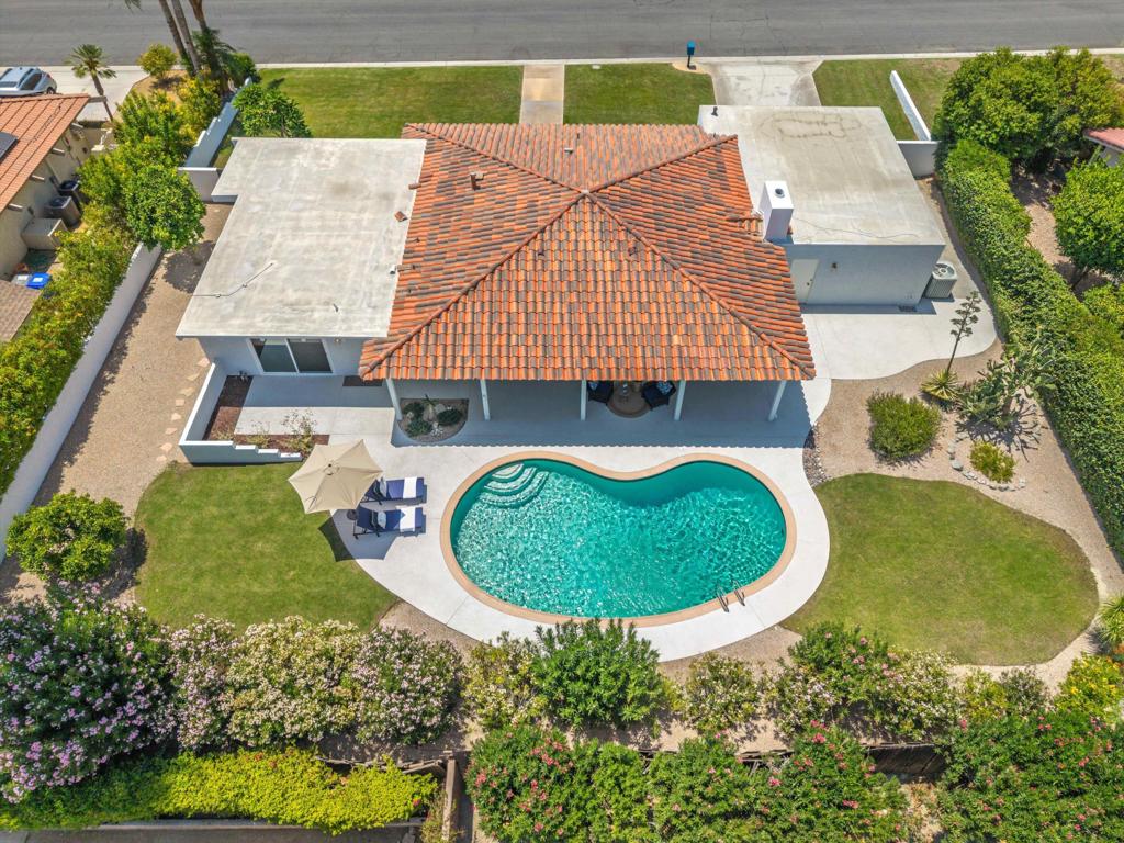 72920 Somera Road Property Photo 1
