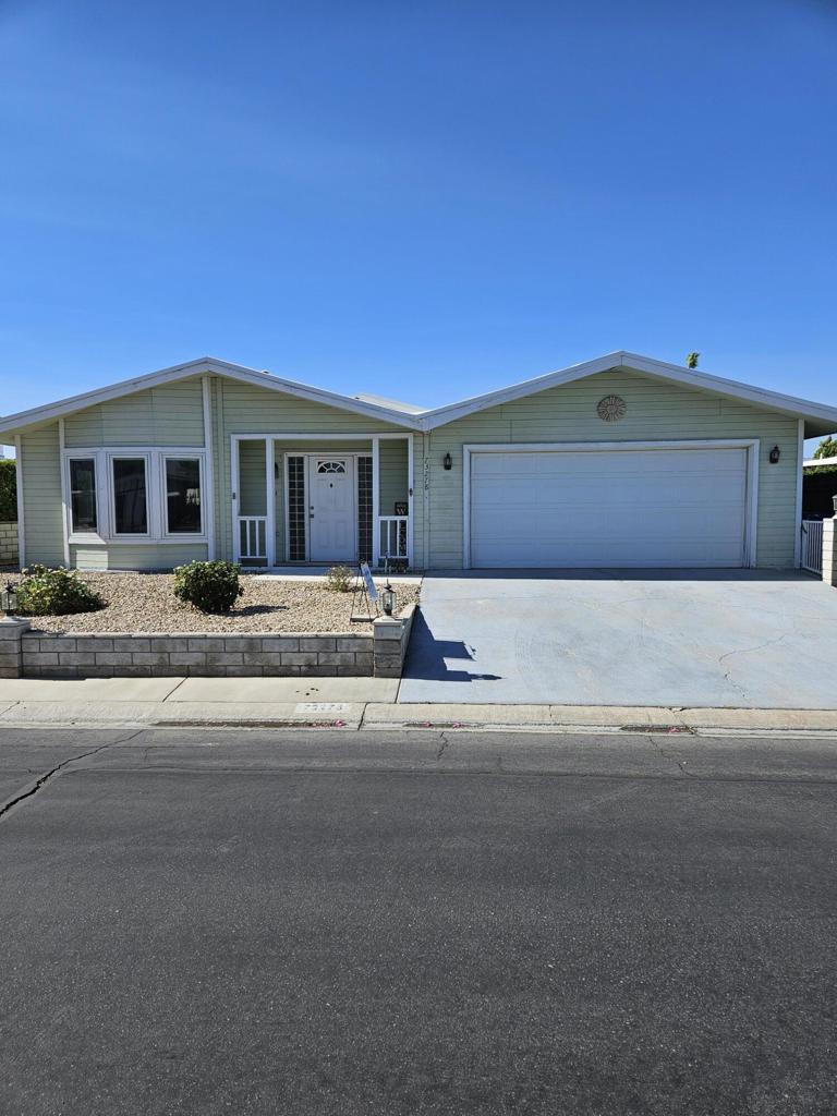 73278 Palm Greens Parkway Property Photo 1