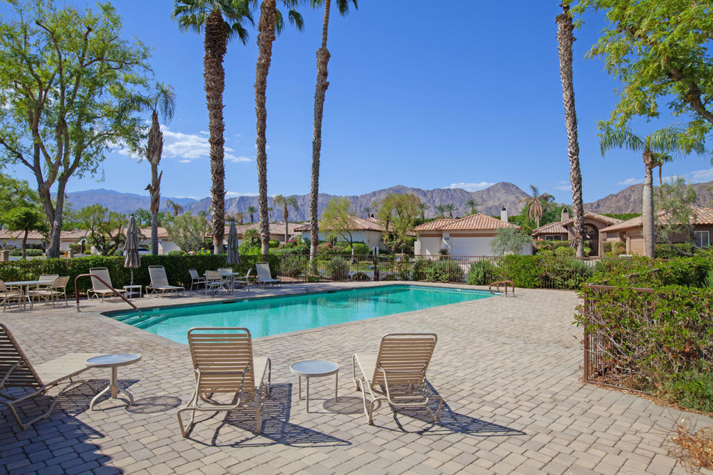 48200 Via Solana Property Photo 22