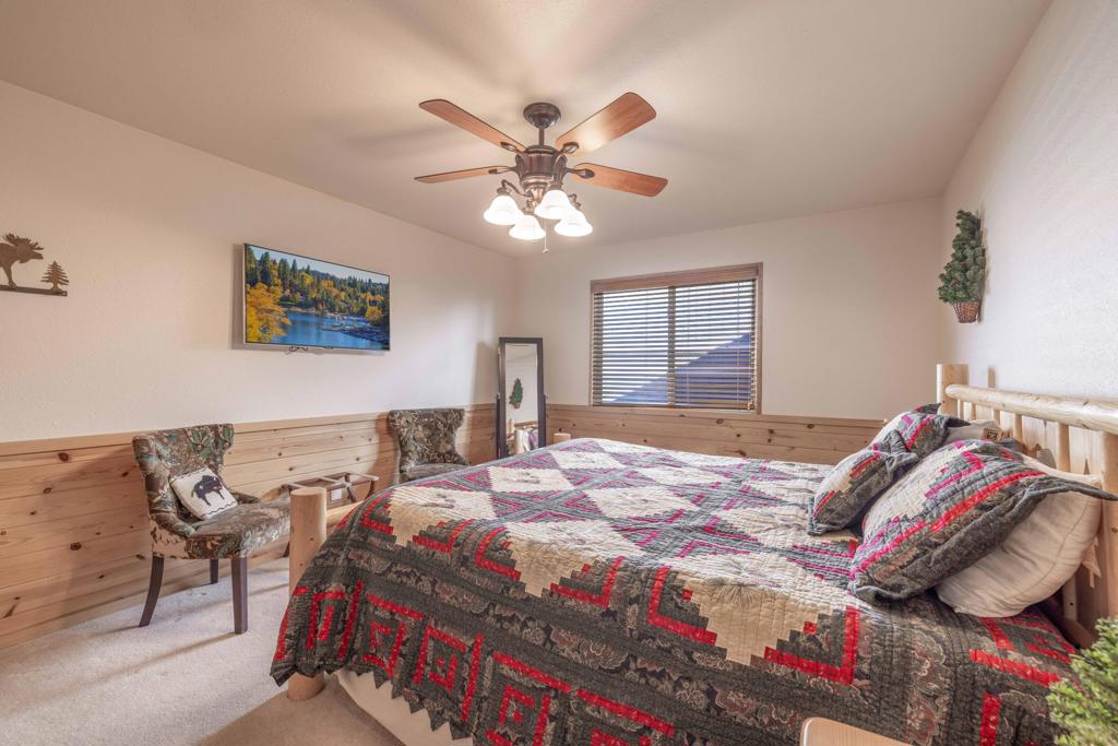 1239 E Alpinview Drive Property Photo 32