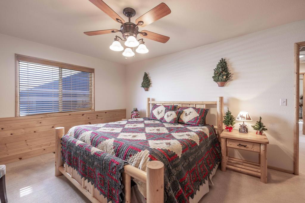 1239 E Alpinview Drive Property Photo 33