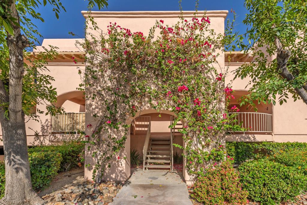 500 E Amado Road 511 Property Photo 2