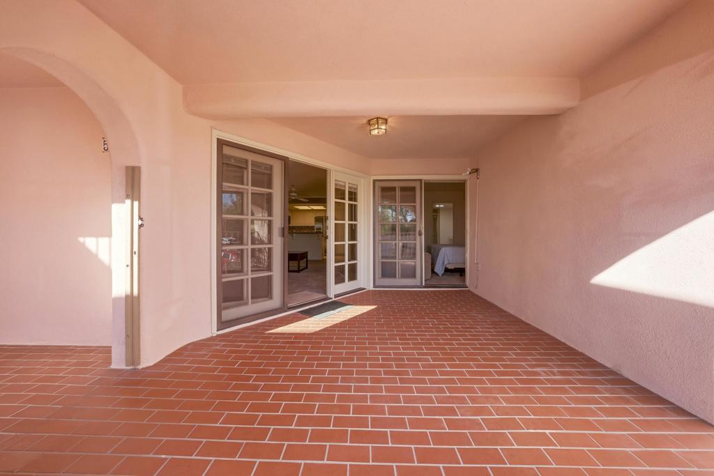 500 E Amado Road 511 Property Photo 5