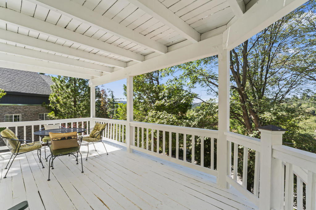 692 Zurich Drive Property Photo 39