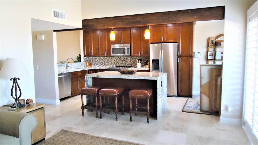 72346 Sommerset Drive Property Photo 1