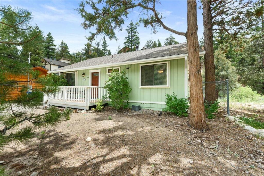 1160 Wendy Avenue Property Photo 3