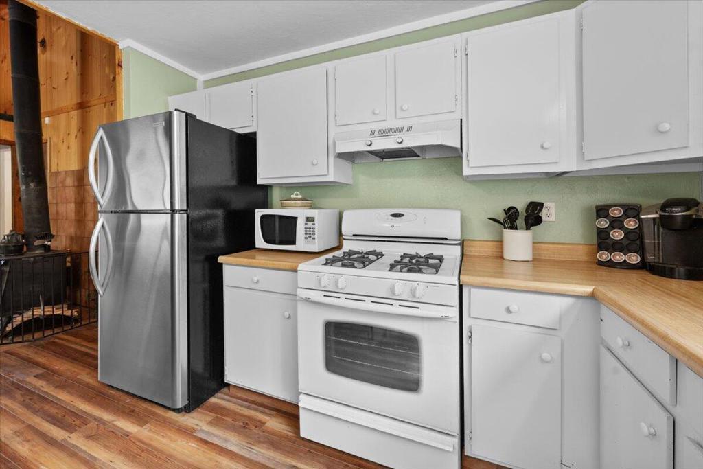 1160 Wendy Avenue Property Photo 10