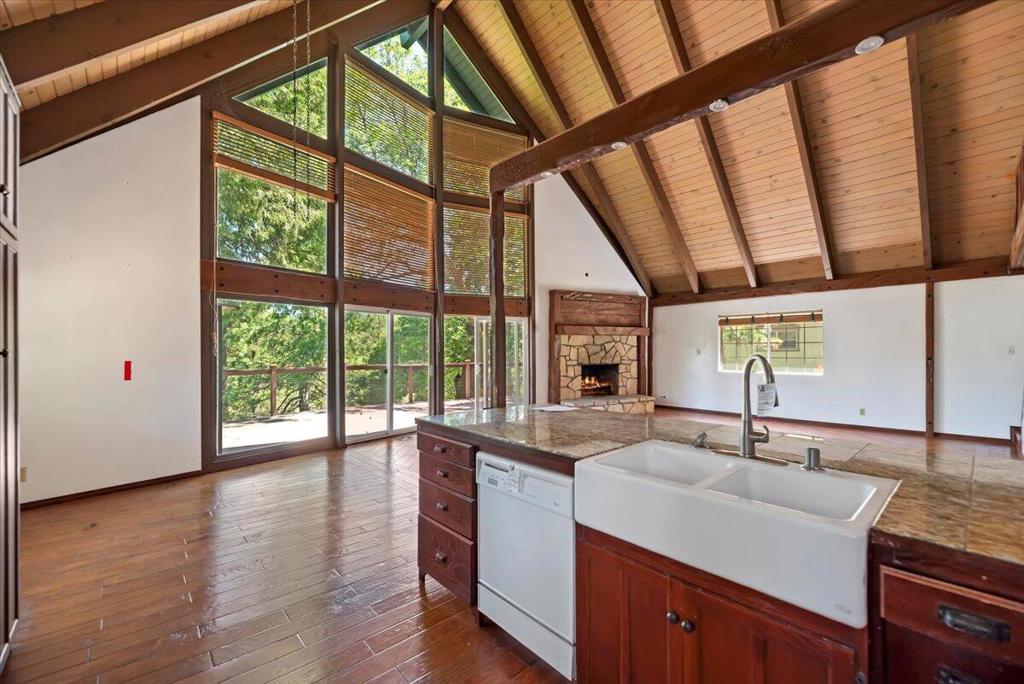331 Annandale Drive Property Photo 33