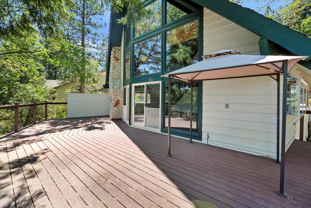 331 Annandale Drive Property Photo 40