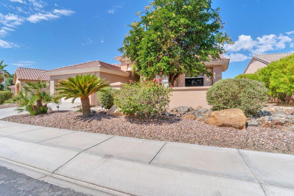 39357 Mirage Circle Property Photo 1