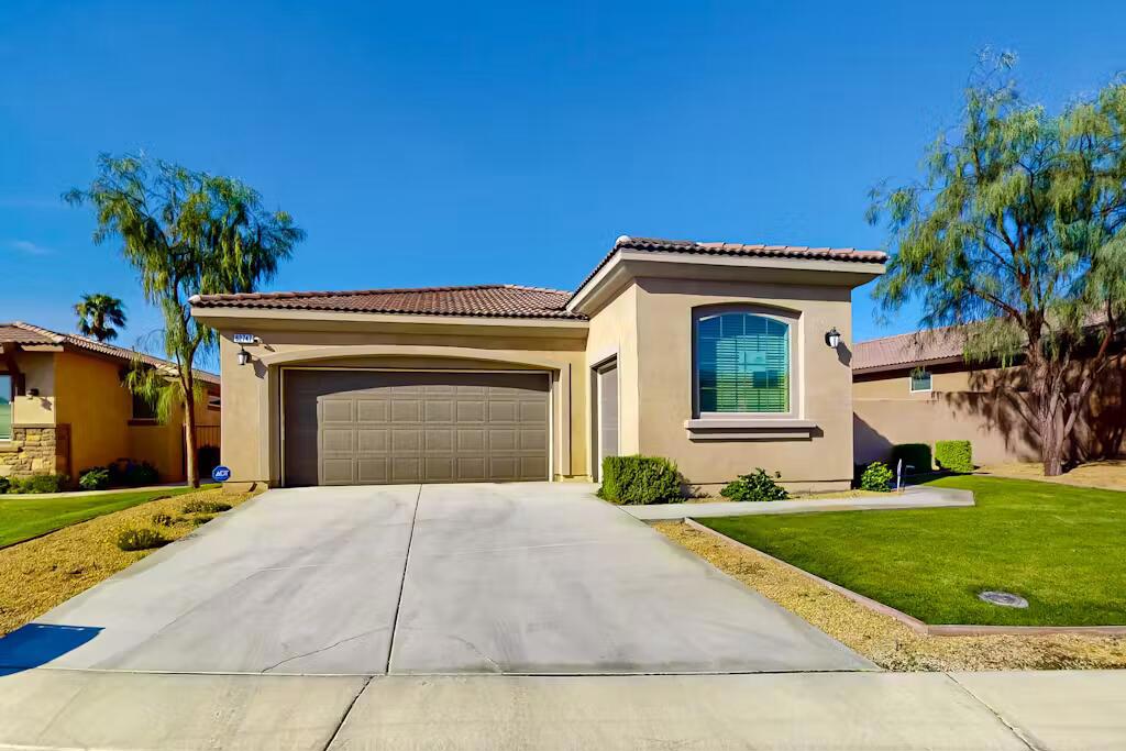 82747 Chaplin Court Property Photo 1
