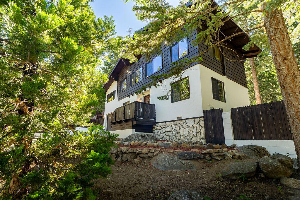 24718 Fern Valley Road Property Photo 5