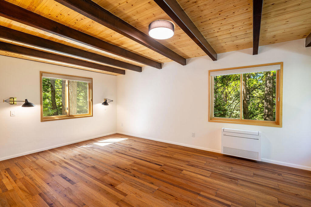 24718 Fern Valley Road Property Photo 10