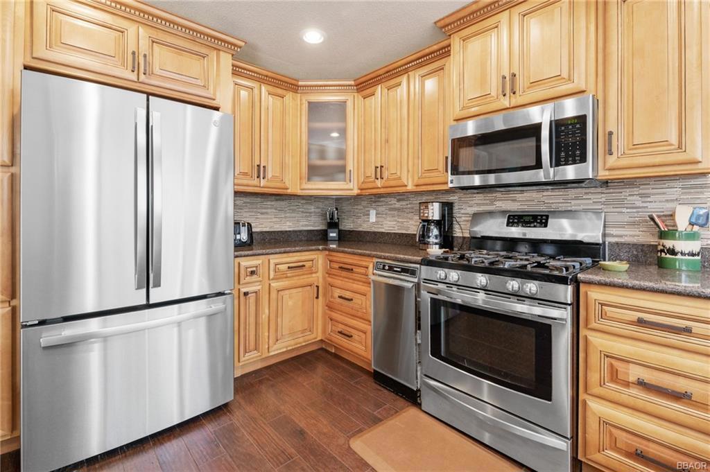 368 Pulaski Road Property Photo 11