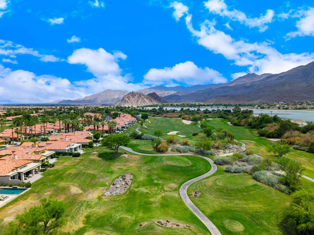 56765 Merion Property Photo 2