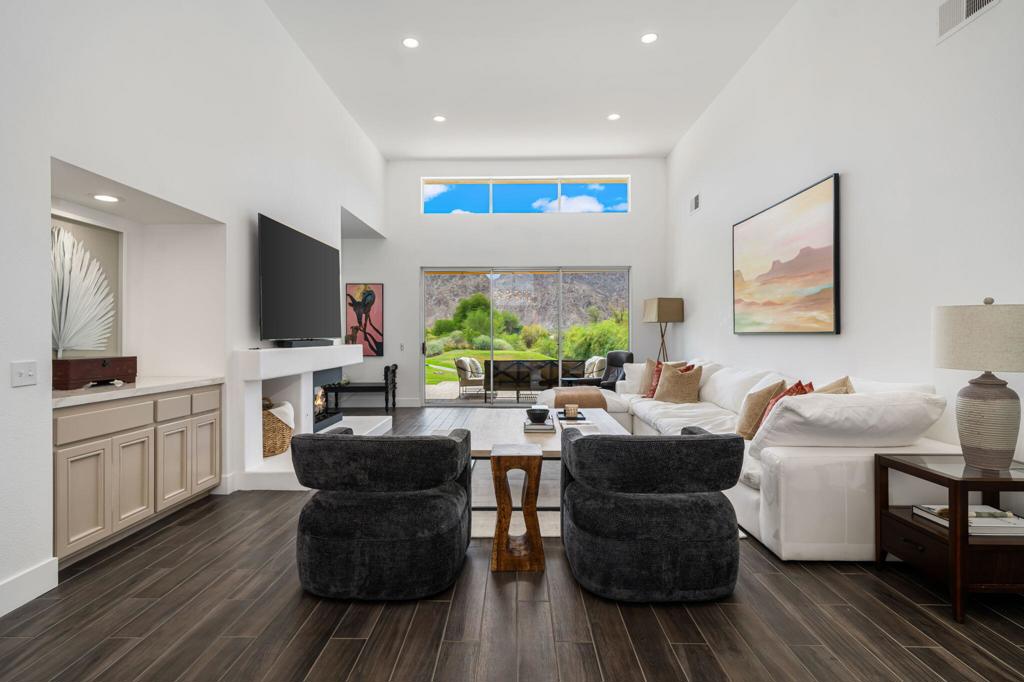 56765 Merion Property Photo 15