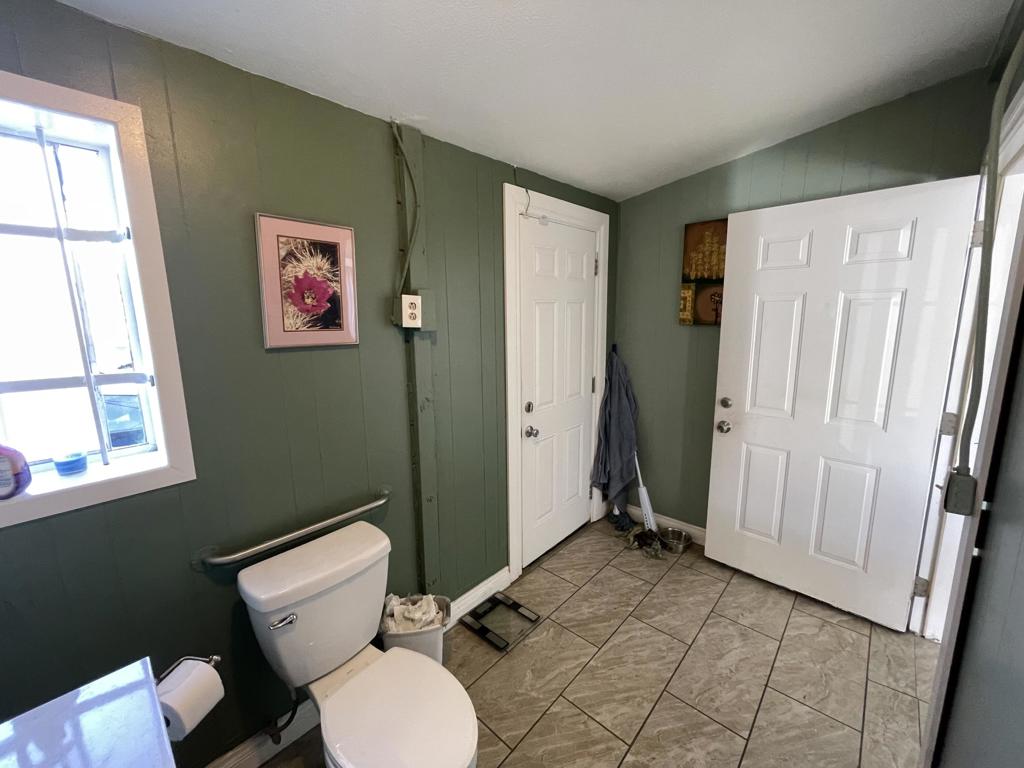 49927 29 Palms Highway Property Photo 11